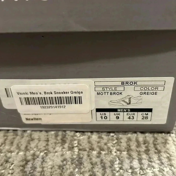 Vionic Men's Mott Brok Lace Up Sneaker 9 & 10 - Picture 8 of 8